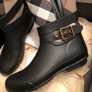 Burberry rain boots